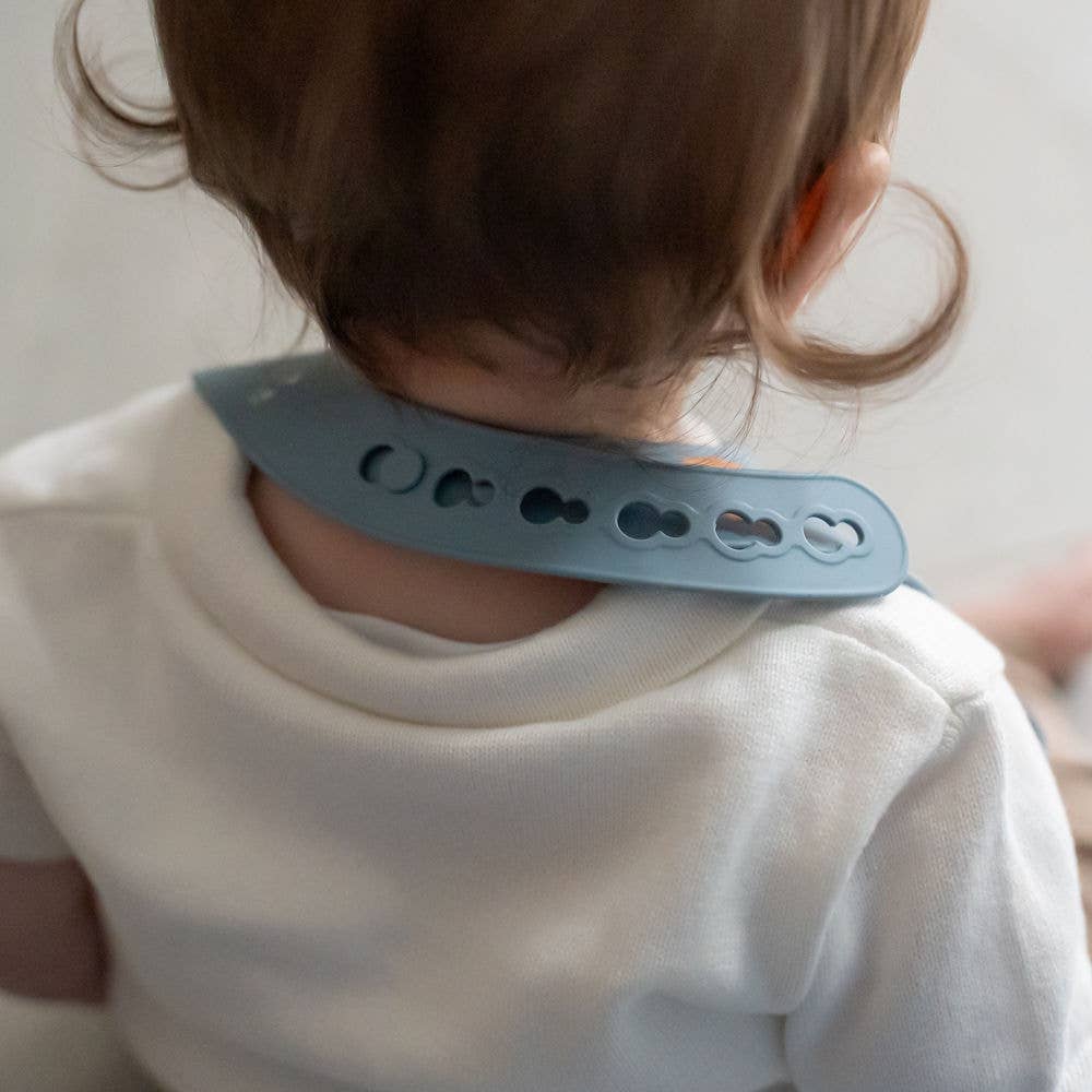 Cockapoo Silicone Baby Bib with Food Catcher
